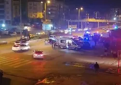 Alkollü sürücü 3 polisi yaraladı