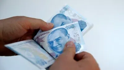 Emekli ve memurlara farklı maaş!