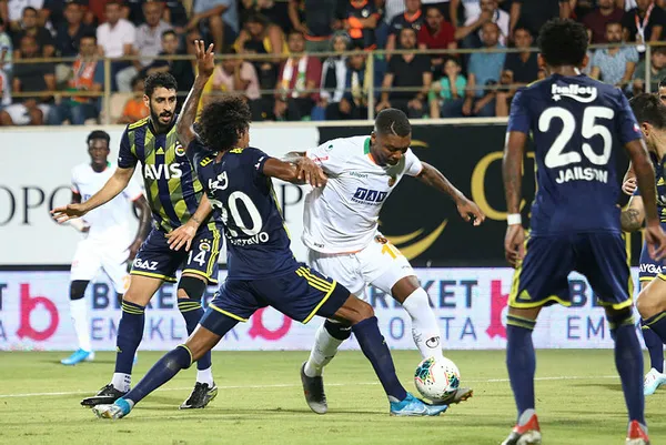 Fenerbahçe Alanya’da 3 puan bıraktı! - 3