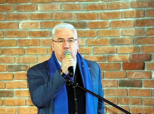 Tacizci Ergene Belediye Başkanı Rasim Yüksel’e CHP’den pastalı kutlama!