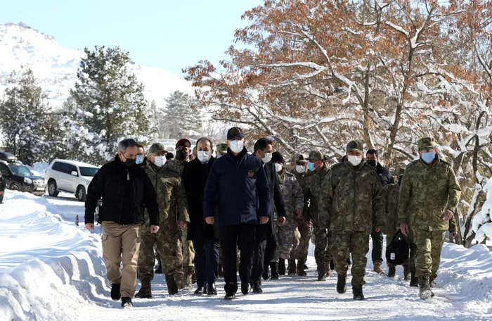 Milli Savunma Bakanı Hulusi Akar: 18 terörist etkisiz hale getirildi - 3