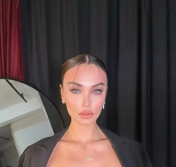 son-dakika-istanbul-merkezli-4-ilde-uyusturucu-operasyonu-gozaltilar-var-1766563078309.jpeg Melisa Fidan