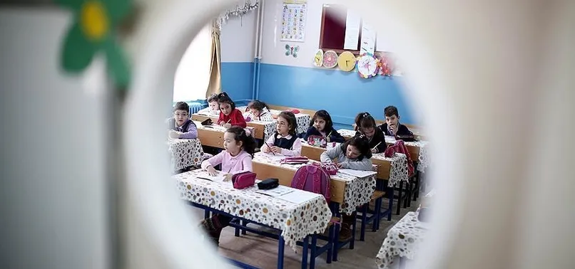 MEB son dakika: Telafi eğitim ne zaman? Okullar ne zaman açılacak? 2020-2021 eğitim dönemi ne zaman başlayacak?