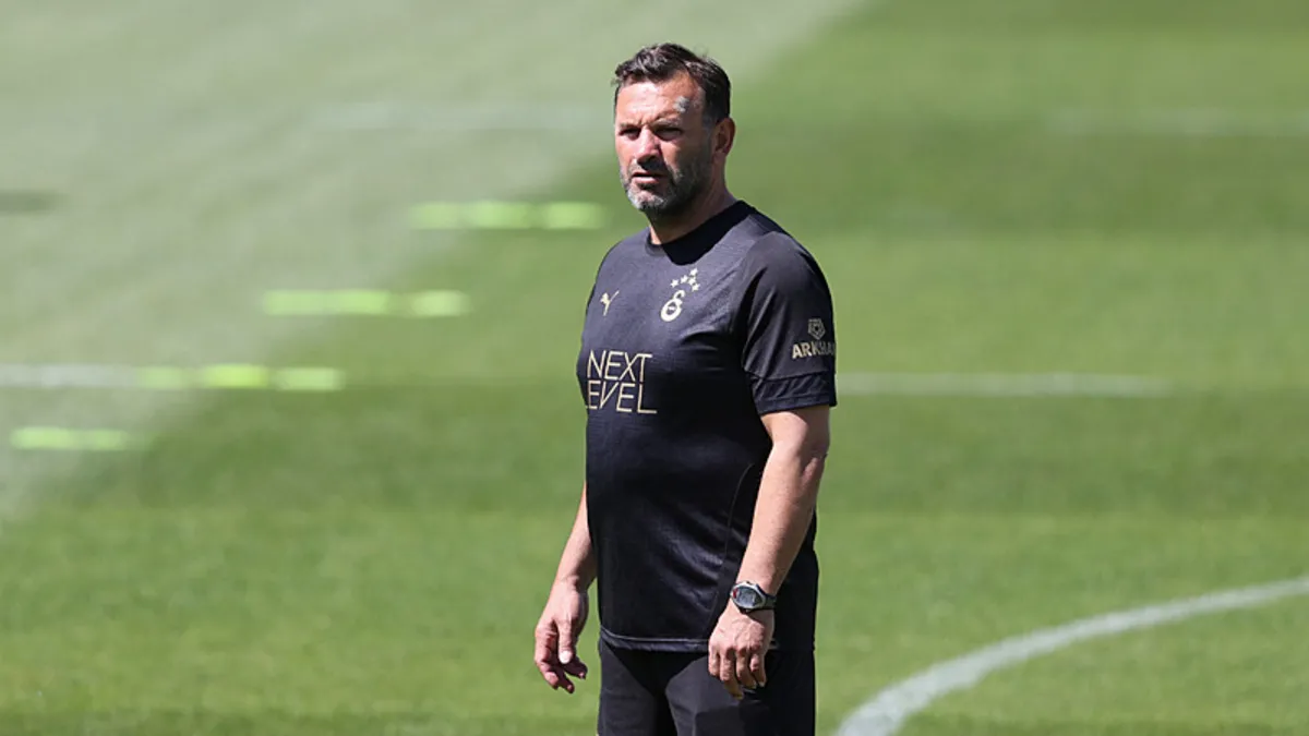 Galatasaray'da Muslera sonrası yeni kaptan belli oldu! O ismi Okan Buruk açıkladı