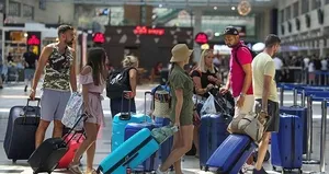 Vali duyurdu! Turizmde tarihi rekor kırıldı