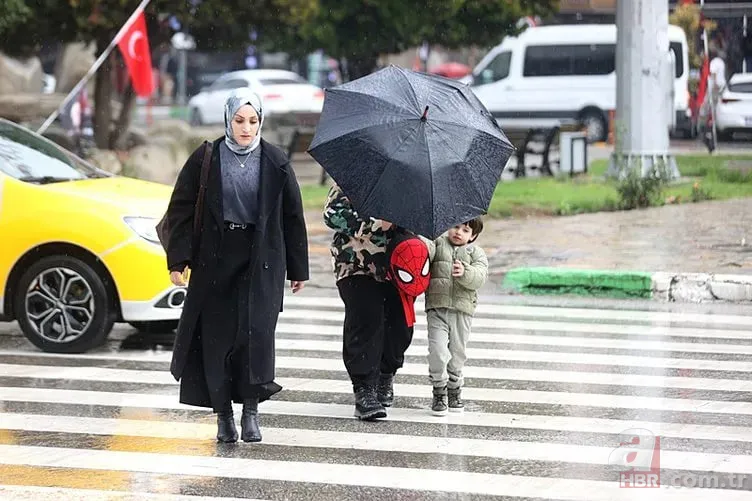 Türkiye genelinde yağış: O saatlere dikkat! Meteorolojiden 8 il için sarı ve turuncu kod 9
