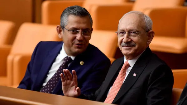 Kemal Kılıçdaroğlu koltuğa yapıştı bırakmıyor! Ekrem İmamoğlu için şartlarını açıkladı! Bay Kemal ayrılığa yanaşmıyor...