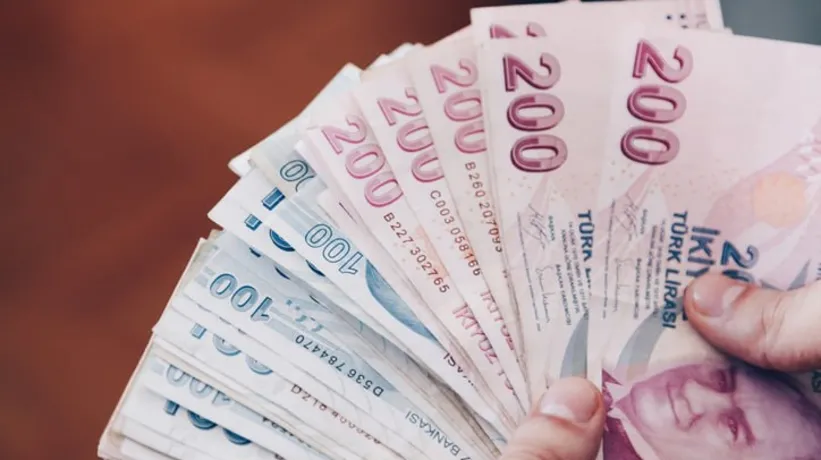 Halkbank ve Ziraat Bankası 35 bin TL ihtiyaç kredisi maliyet tablosu yayımlandı!