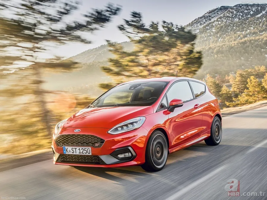 2018 Ford Fiesta ST 17