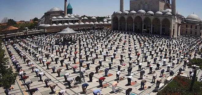 Diyanet’ten ’Cuma namazı’ açıklaması: Meşru bir mazeretin varlığı farziyetini düşürür