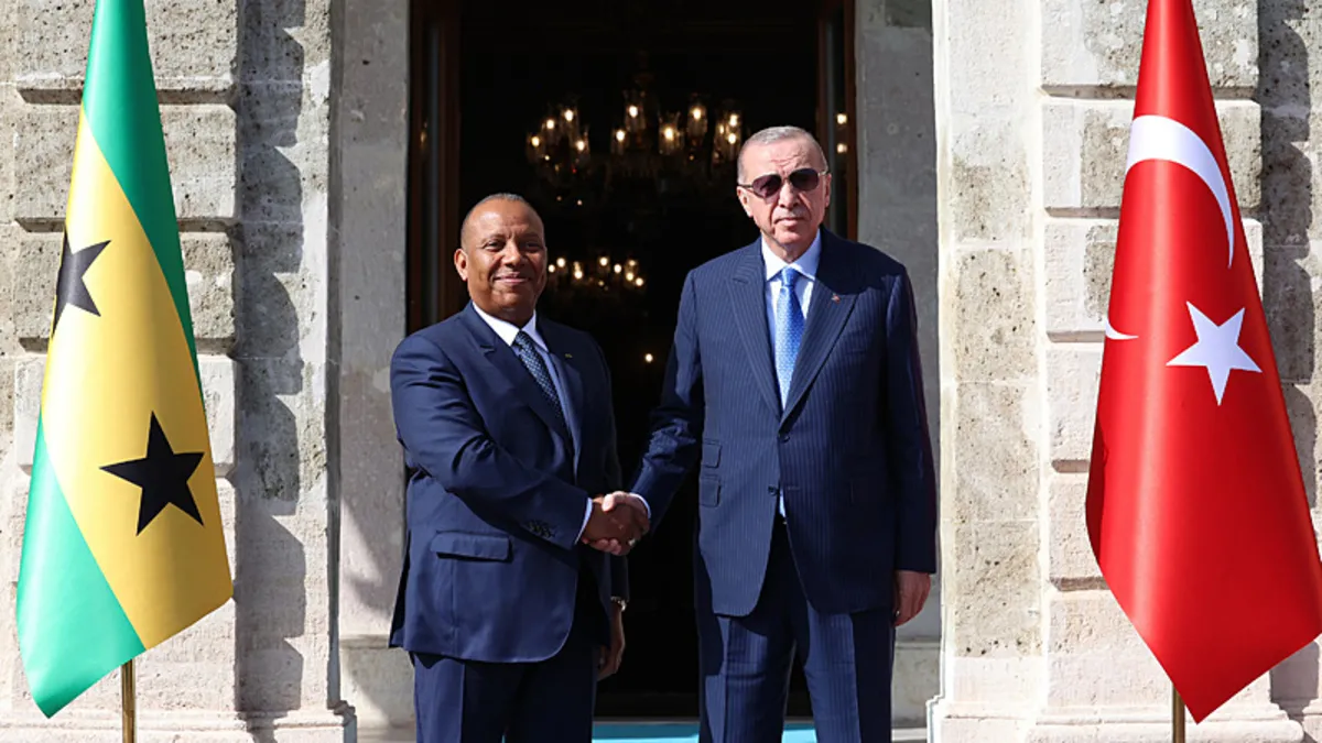 Başkan Erdoğan Sao Tome ve Principe Başbakanı Trovoada'yı kabul etti! İmzalar atıldı