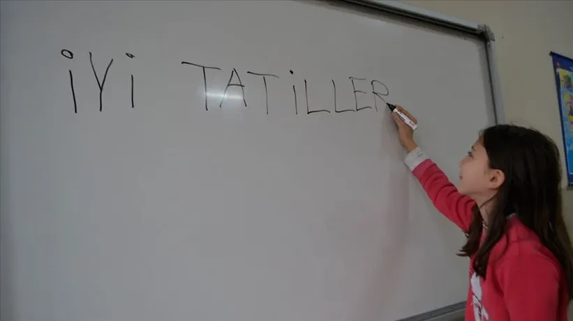 Okullar ne zaman kapanacak, karneler hangi tarihte alınacak? MEB açıkladı