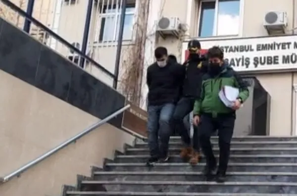 5-ilcece-8-eve-girdiler-soygun-cetesi-yakalandi-1644149767872.jpg 5 ilçece 8 eve girdiler! Soygun çetesi yakalandı - 3