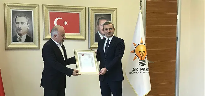 AK Parti'den Kızılay'a 15 bin 150 ünite kan bağışı