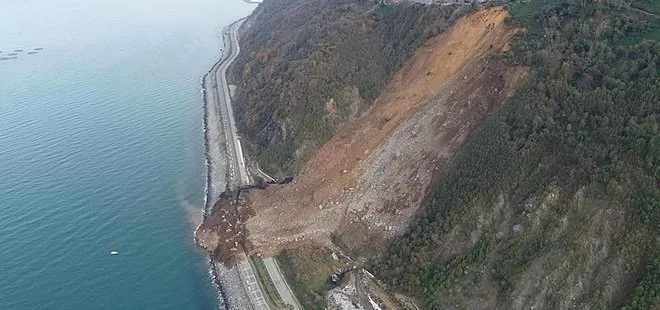 Karadeniz Sahil Yolu’nda heyelan! Kayıp 4 gençten acı haber