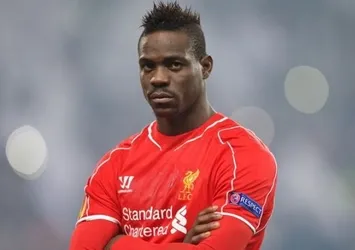 Mario Balotelli ortada kaldı!