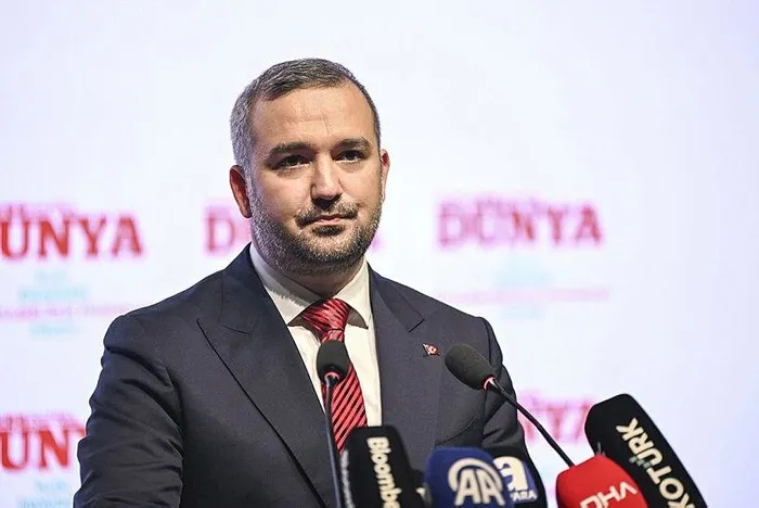 merkez-bankasi-baskani-fatih-karahandan-flas-enflasyon-aciklamasi-siki-durusa-devam-1720081376479.jpeg Merkez Bankası Başkanı Fatih Karahan'dan flaş enflasyon açıklaması: Sıkı duruşa devam - 1