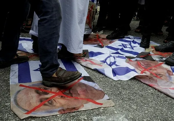 1698079765950.jpg Tek dişi kalmış canavar! Katil Netanyahu'dan skandal 'medeniyet' açıklaması - 4