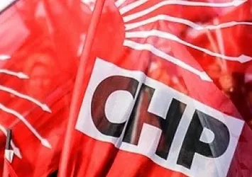 CHP 'ölü' seçmene sarıldı