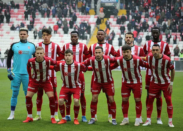 super-kupa-biletleri-ne-zaman-satisa-cikacak-2022-super-kupa-trabzonspor-sivasspor-maci-bilet-fiyatlari-ne-kad-1657525134530.jpg Süper Kupa biletleri ne zaman satışa çıkacak? 2022 Süper Kupa Trabzonspor Sivasspor maçı bilet fiyatları ne kadar, kaç TL? - 5