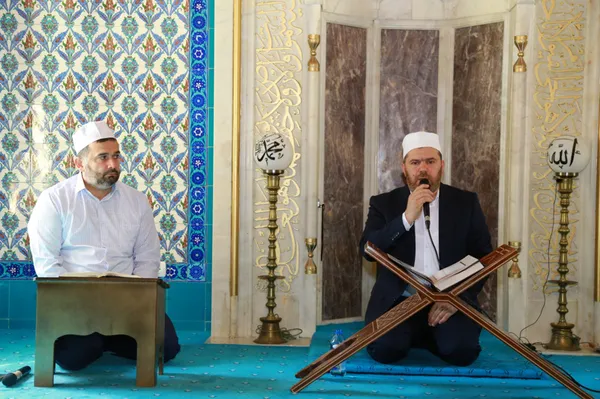 1695584031756.jpg Karabağ'daki operasyonda şehit olan askerler için Bakü'de gıyabi cenaze namazı kılındı - 1