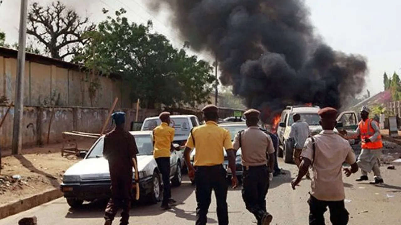 Nijerya'da camiye çifte intihar saldırısı