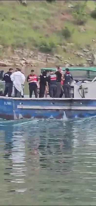 firat-nehrinde-korkunc-olay-erkek-cesedi-bulundu-1716243834291.jpg Fırat Nehri'nde korkunç olay! Erkek cesedi bulundu - 1