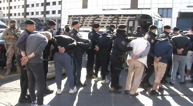 Sarallar son dakika! Sarallar kafes operasyonu nedir, kaç kişi gözaltına alındı? Özgür Saral kimdir, ne iş yapıyor, nereli?