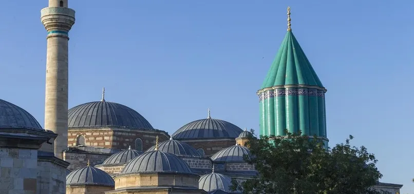 Afganistan Mevlana'ya ortak çıktı