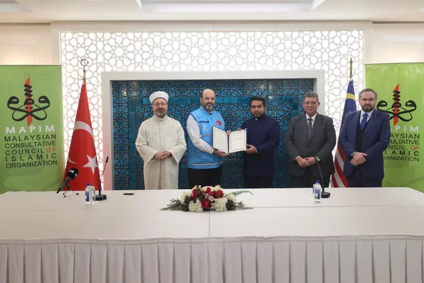 Türkiye ile Malezya arasında ’İnsani Yardım ve Yardım Projeleri’ Protokolü imzalandı