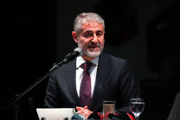 1657683309737.jpg Hazine ve Maliye Bakanı Nureddin Nebati: Vatandaşı hayat pahalılığına karşı koruyacağız - 1
