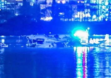 ABD’de 6 kişilik küçük uçak denize çakıldı!