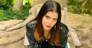 Uyuşturucu alırken polise yakalandı!