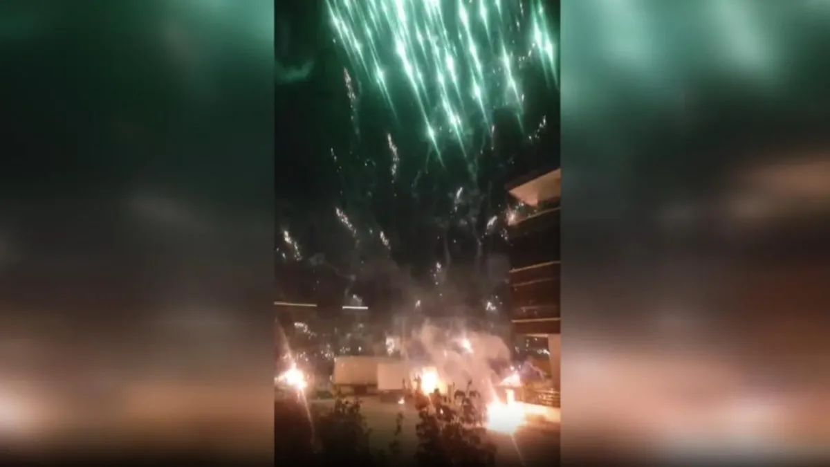 Düğün sonrası havai fişek dehşeti: Sokakta yangın çıktı