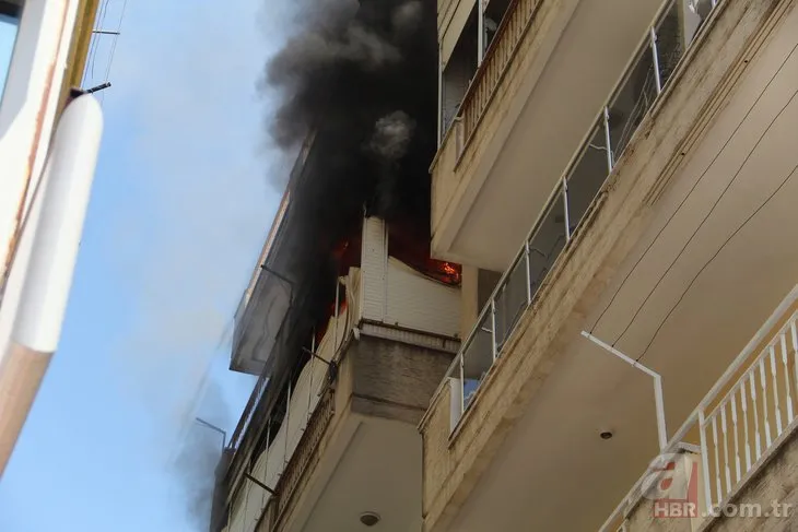 Antalya’da korku dolu anlar! 91 yaşındaki adam evini yaktı balkondan atladı