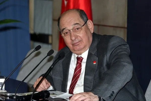 CHP'de değişim rüzgarı! Partinin önde gelen isminden Kılıçdaroğlu'na yaylım ateşi: Gitmeli - 5