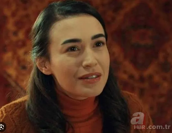 Bahar'ın Rengin'i Ecem Özkaya 10 yıl önce bakın kiminle evliymiş! Ben Bu Cihana Sığmazam'ın başrolü... 3