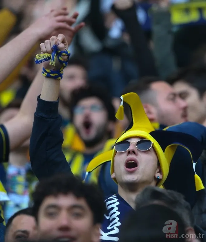 Fenerbahçe - Galatasaray derbisinden ilginç kareler!