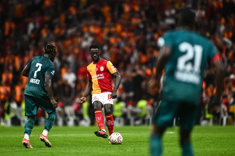 aslan-derbi-oncesi-hata-yapmadi-mac-sonucu-galatasaray-1-0-kocaelispor-1789325490620.jpg Aslan derbi öncesi hata yapmadı! Maç sonucu: Galatasaray 1-0 Kocaelispor - 1