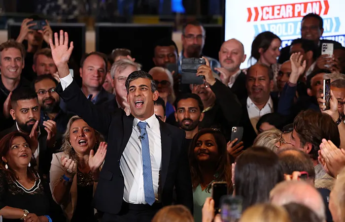 İngiltere sandık başında! 46 milyon kişi oy kullanacak...