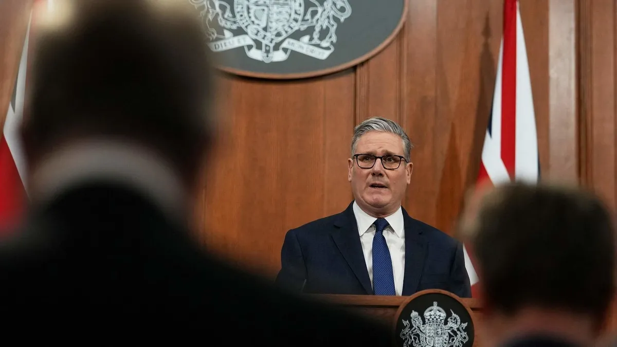 Trump'ın NATO'yu hedef alan sözlerine İngiltere'den yanıt