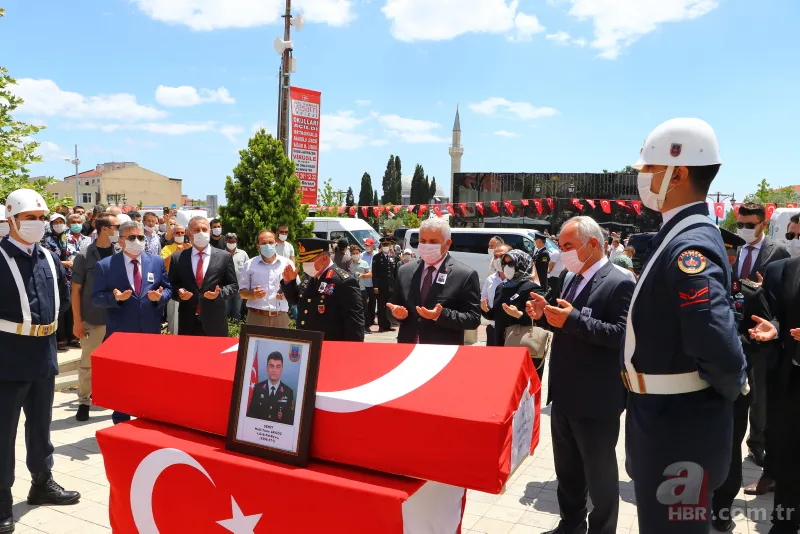 Sakarya'daki patlamada şehit düşen şehitlerimize acı veda! Gözyaşları sel oldu 7