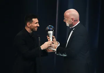 Futbolda 2022'nin en iyileri belli oldu! Törene Lionel Messi damgası