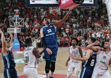 Basketbol Süper Ligi'nde finalin adı belli oldu! Anadolu Efes-Pınar Karşıyaka