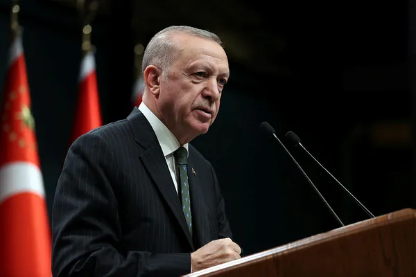 hazine-ve-maliye-bakani-nureddin-nebatiden-son-dakika-doviz-kuru-mesaji-kararli-sekilde-yolumuza-devam-ediyoruz-1640033548062.jpg Hazine ve Maliye Bakanı Nureddin Nebati'den son dakika döviz kuru mesajı! Kararlı şekilde yolumuza devam ediyoruz - 4