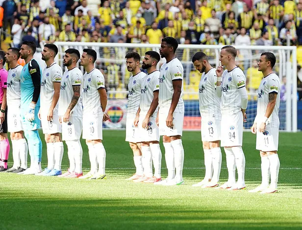 kasimpasa-fenerbahce-muhtemel-11ler-28-subat-kasimpasa-fenerbahce-maci-ne-zaman-saat-kacta-hangi-kanalda-1646029742256.jpg Kasımpaşa Fenerbahçe muhtemel 11'ler! 28 Şubat Kasımpaşa Fenerbahçe maçı ne zaman, saat kaçta, hangi kanalda? - 1