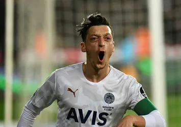 Mesut Özil de Fenerbahçe'ye çare olamadı