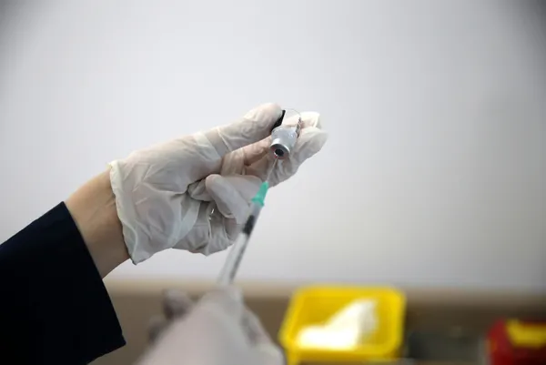 1621755515743.jpg Sinovac mı BioNTech mi? kritik araştırma! BioNTech ve Sinovac aşıları bizi ne kadar koruyor? - 4