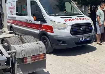 Kocaeli'de bıçaklı kavga; 2 kardeş yaralı