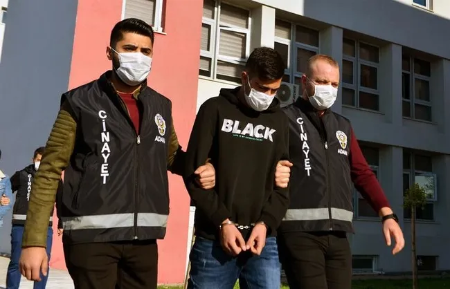 Adana’da 'dul erkek' kavgası! Eşinin gözleri önünde öldürüldü - 2